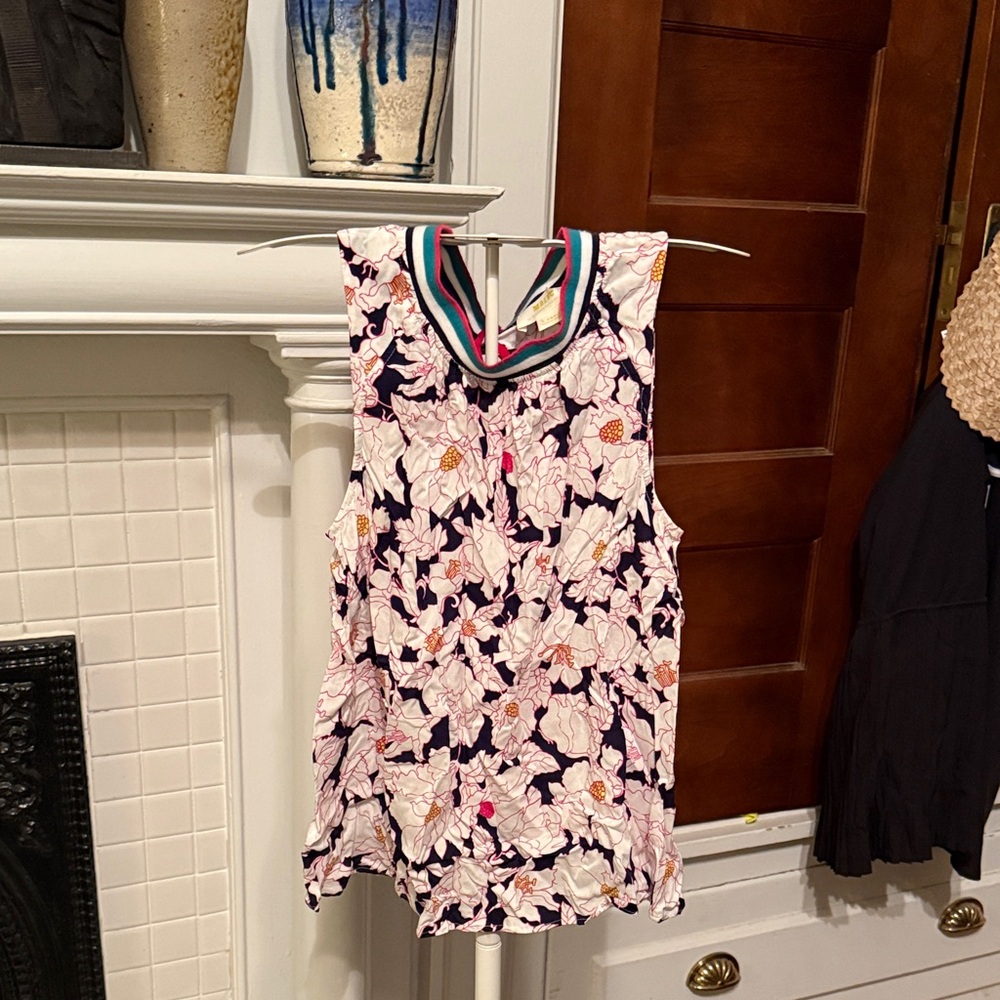 Anthropologie Maeve  Floral Top with Striped V-Neck- worn about 5 times‎